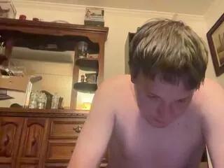 travis_blake from Flirt4Free is Freechat