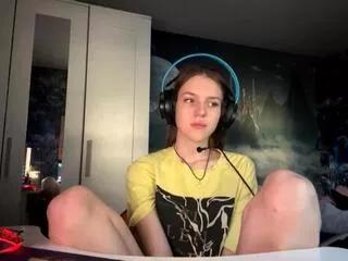 Entertain your itch for girls livestreamers with our collection of stunning models, skilled in the art of temptation and delight.