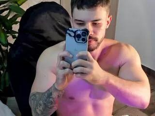 valenthino_king from Flirt4Free is Freechat