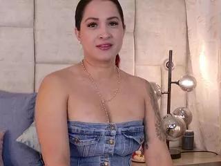 Entertain your itch for girls livestreamers with our collection of stunning models, skilled in the art of temptation and delight.