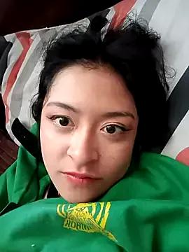 -Loren_- from StripChat is Freechat