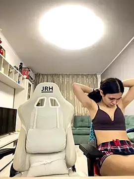 Entertain your itch for girls livestreamers with our collection of stunning models, skilled in the art of temptation and delight.