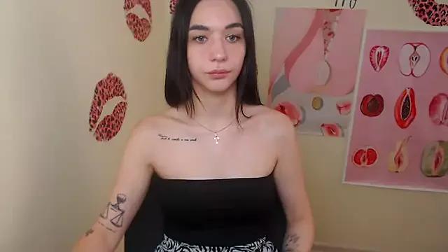 Entertain your itch for girls livestreamers with our collection of stunning models, skilled in the art of temptation and delight.