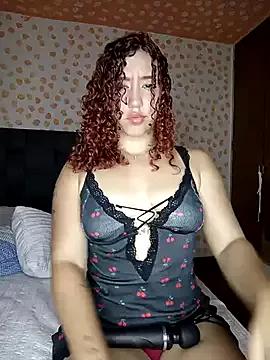 __elissa from StripChat is Freechat
