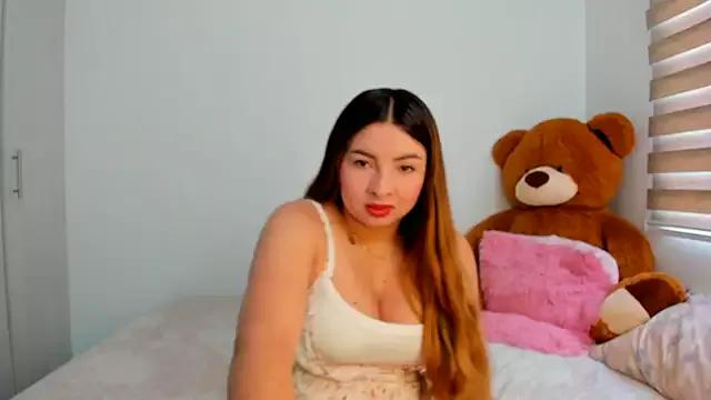 __Emma__11__Lecat_ from StripChat is Freechat