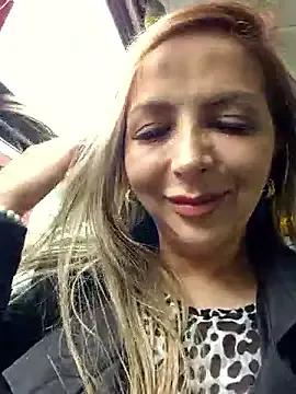 Photos of _Abril-Office1 from StripChat is Freechat