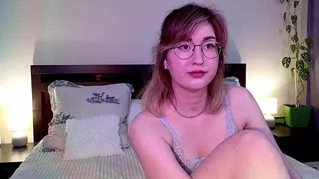 Entertain your itch for girls livestreamers with our collection of stunning models, skilled in the art of temptation and delight.