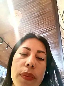 _andrea30 from StripChat is Freechat
