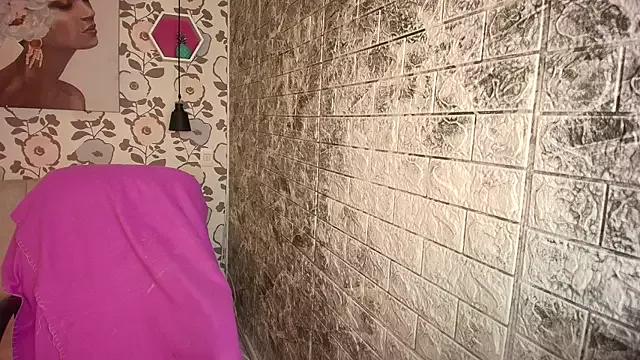 _barbaragomez from StripChat is Freechat