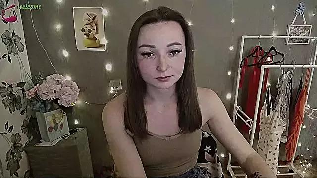 Entertain your itch for girls livestreamers with our collection of stunning models, skilled in the art of temptation and delight.