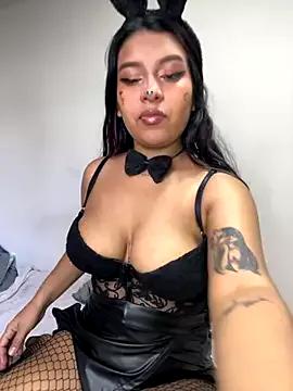 Entertain your itch for girls livestreamers with our collection of stunning models, skilled in the art of temptation and delight.