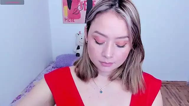 _dulce_sara_ from StripChat is Freechat