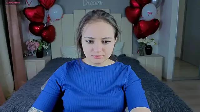 _EVA_GREEN from StripChat is Freechat