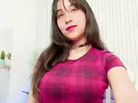 _julieta_love_ from StripChat is Freechat