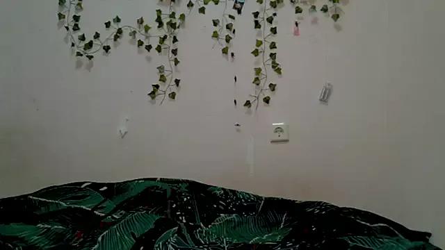 _kikiclark__ from StripChat is Freechat