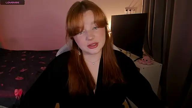 Entertain your itch for girls livestreamers with our collection of stunning models, skilled in the art of temptation and delight.
