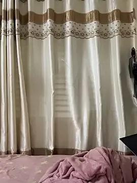 _Lunaaa from StripChat is Freechat