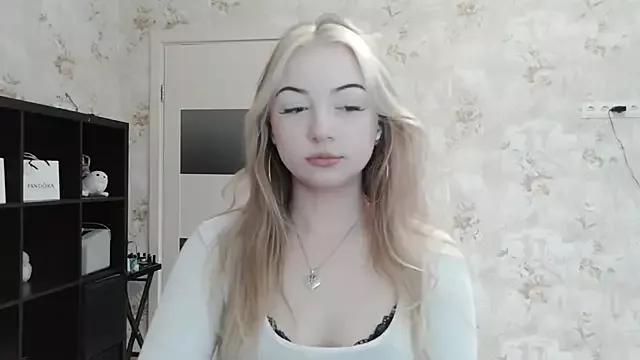 _LunaLush_ from StripChat is Freechat