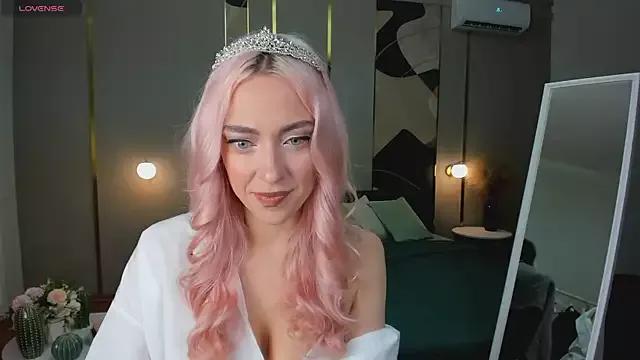 _Miss_Valentina_ from StripChat is Freechat