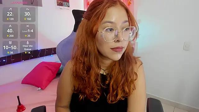 Entertain your itch for girls livestreamers with our collection of stunning models, skilled in the art of temptation and delight.