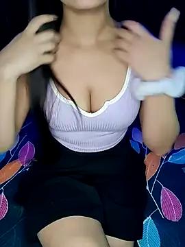 Entertain your itch for girls livestreamers with our collection of stunning models, skilled in the art of temptation and delight.