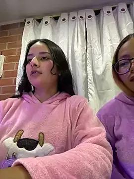 _vaness from StripChat is Freechat