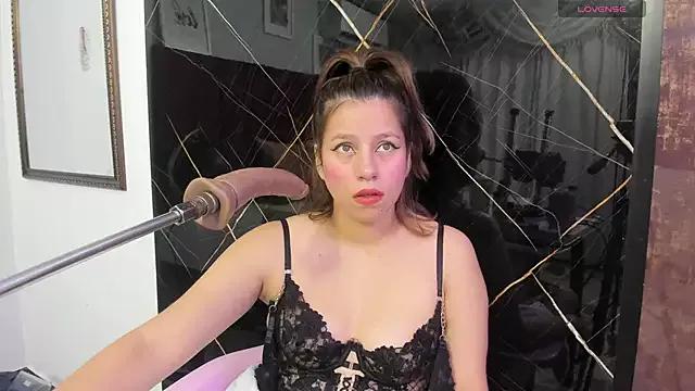 Entertain your itch for girls livestreamers with our collection of stunning models, skilled in the art of temptation and delight.