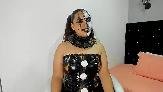 Entertain your itch for girls livestreamers with our collection of stunning models, skilled in the art of temptation and delight.