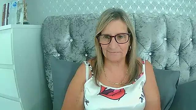 Additive_Mature_Linda from StripChat is Freechat