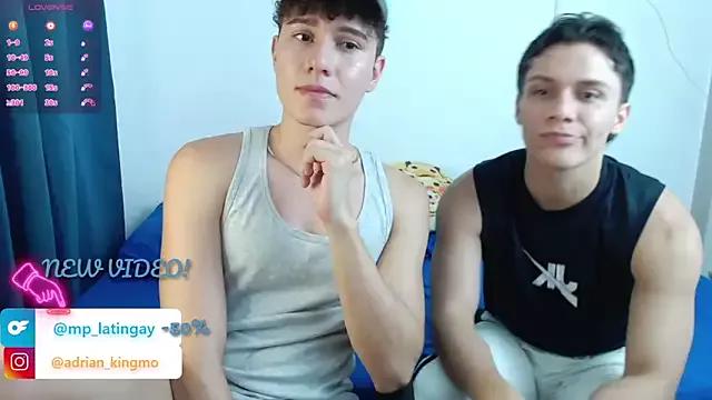 adrian_morelly from StripChat is Freechat