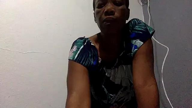 AfricanQueen77 from StripChat is Freechat
