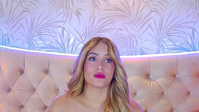 Entertain your itch for girls livestreamers with our collection of stunning models, skilled in the art of temptation and delight.