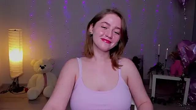 AidaPerry from StripChat