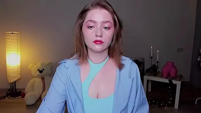AidaPerry from StripChat