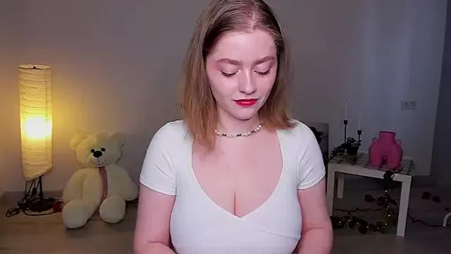 AidaPerry from StripChat