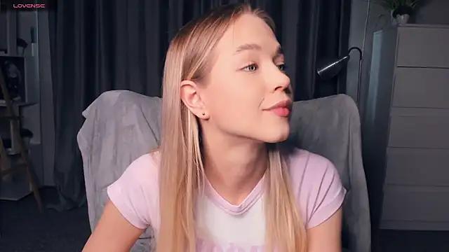 AimeeBaca webcams show profile image 