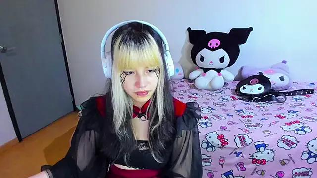 Akane-Mou from StripChat