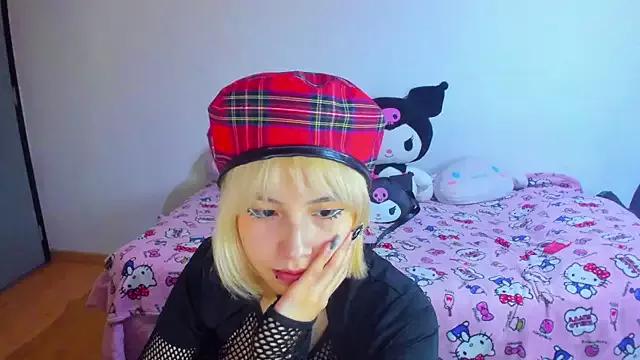 Akane-Mou from StripChat