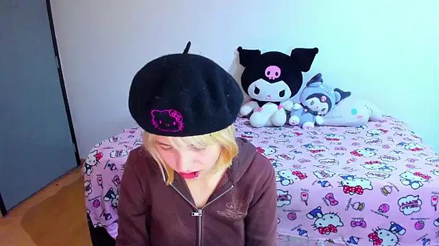 Akane-Mou from StripChat