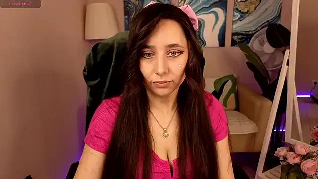 AkiraRH from StripChat is Freechat