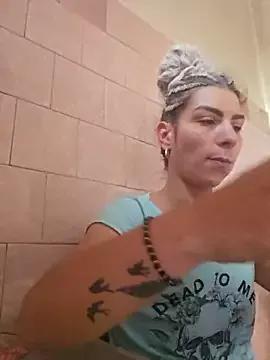 AKittyKiss from StripChat is Freechat