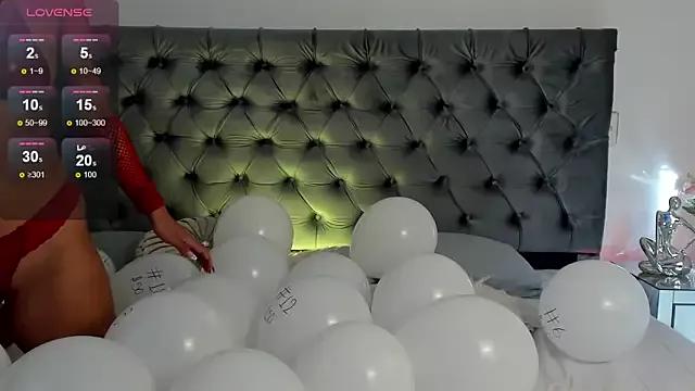 alahia__adams from StripChat is Freechat