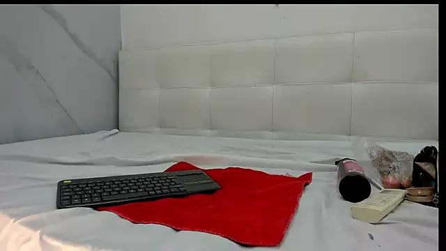 Alana78big from StripChat is Freechat