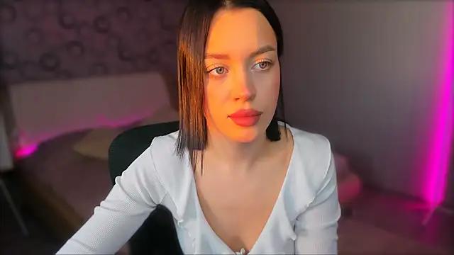 Entertain your itch for girls livestreamers with our collection of stunning models, skilled in the art of temptation and delight.