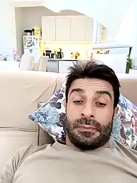 alex10alexx from StripChat is Freechat