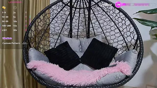alex_noa from StripChat is Freechat