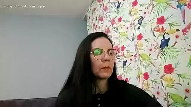 AlfejiRise from StripChat is Freechat
