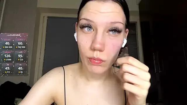 AlfredaBillegas from StripChat is Freechat
