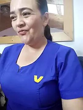 Alice-17 from StripChat is Freechat