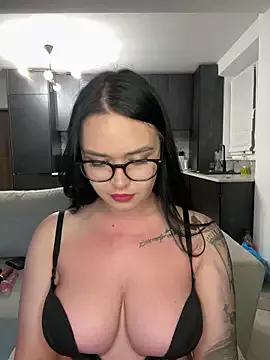 Entertain your itch for girls livestreamers with our collection of stunning models, skilled in the art of temptation and delight.